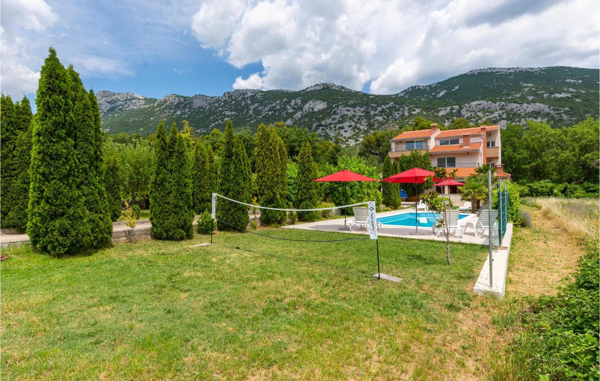 Nice Apartment In Ostrvica With Kitchen Exterior photo